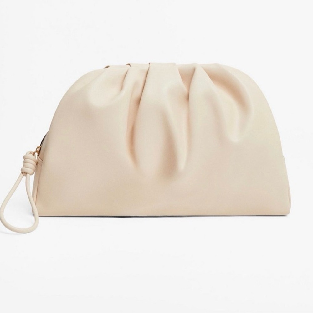 MANGO Women's Pleated Volume Clutch